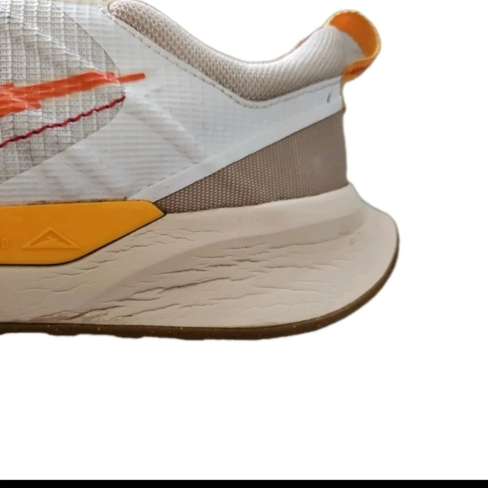 Nike Mens Juniper Trail 2 Trail Shoe In Sanddrift Safety Orange 10